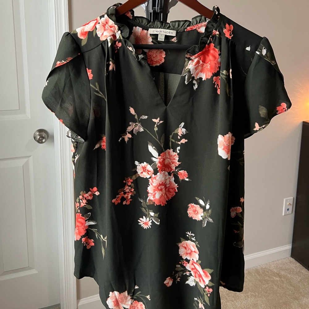 Beautiful 41 Hawthron Blouse with Flowers